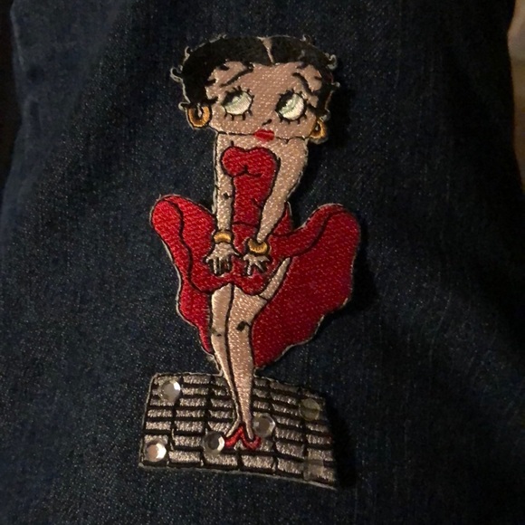 Vintage Betty Boop Iron-on Patch- 470 $13 ๐ - Picture 1 of 2